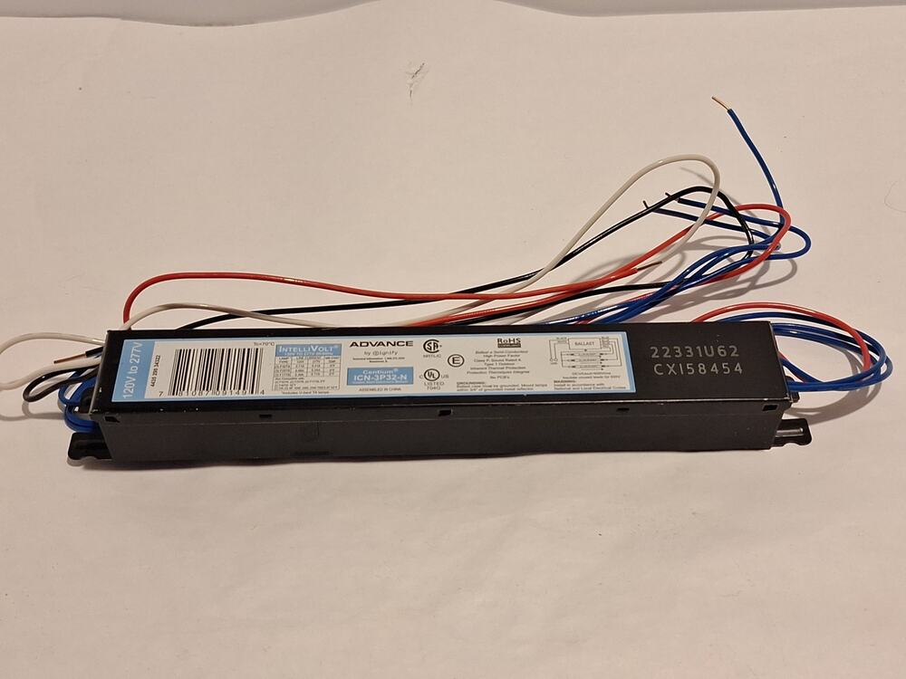Advance ICN-3P32-N T8 Electronic Ballast 120–277V Instant Start Centium
